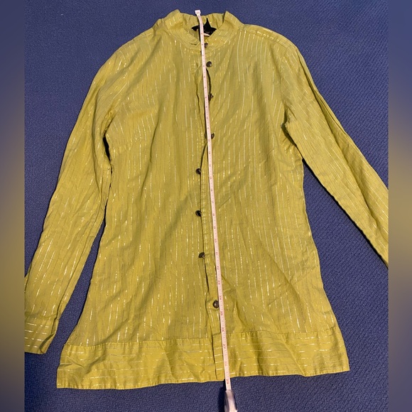 Green and silver pinstriped Button down blouse - Picture 6 of 7